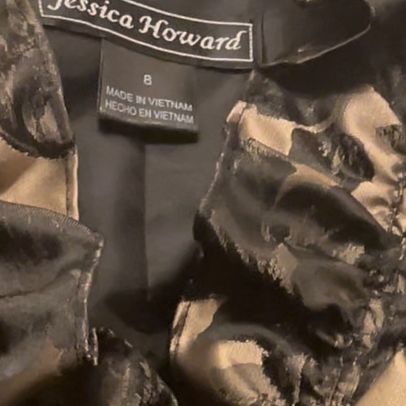 Dress - Picture 4 of 4